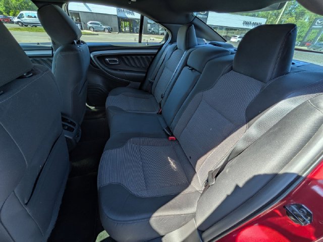 Used 2015 Ford Taurus SEL w/ Equipment Group 201A FWD image 18