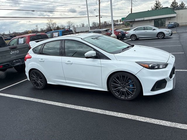 Used 2017 Ford Focus RS image 4