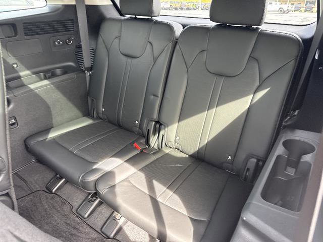 Certified 2025 Kia Sorento SX AWD/4WD image 17
