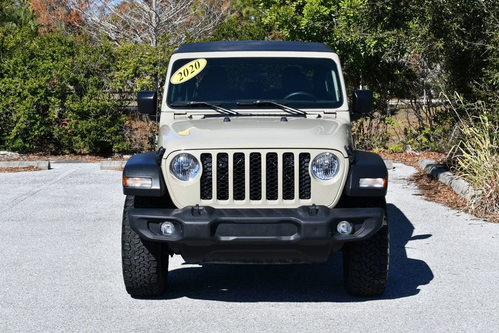 Used 2020 Jeep Gladiator Sport w/ Trailer Tow Package image 37