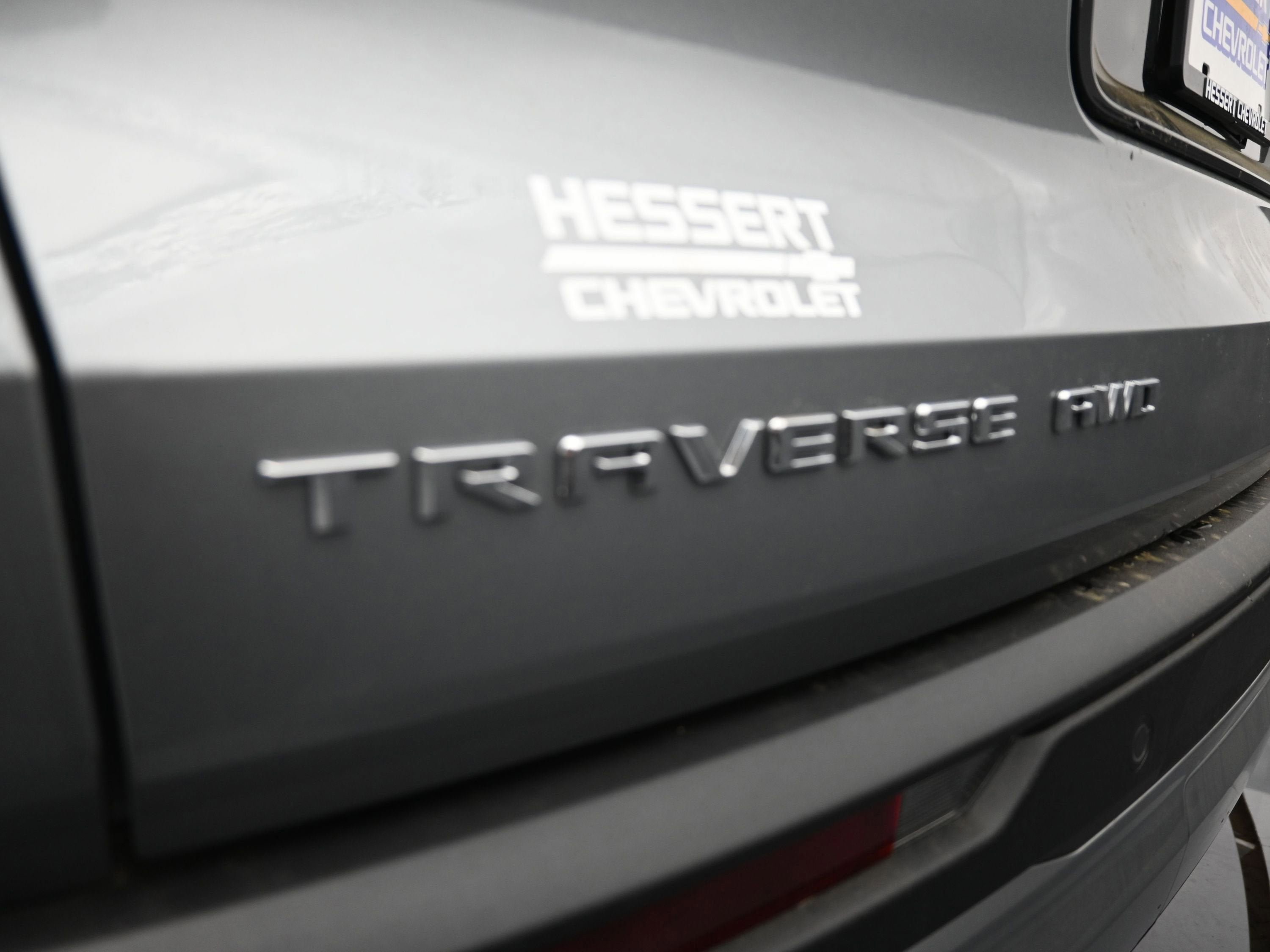 New 2026 Chevrolet Traverse LT w/ Driver Confidence Package AWD/4WD image 39