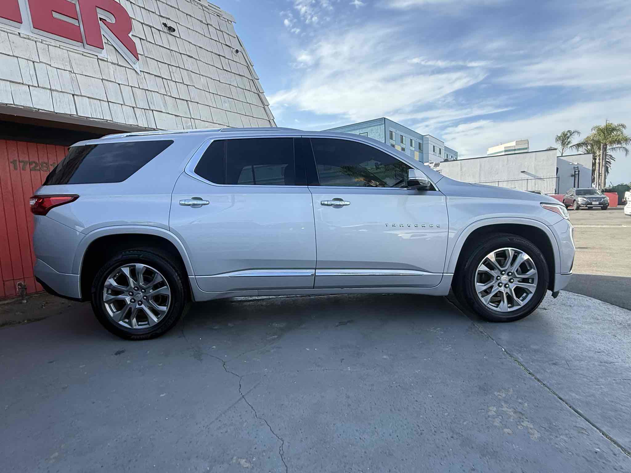Used 2018 Chevrolet Traverse Premier image 30