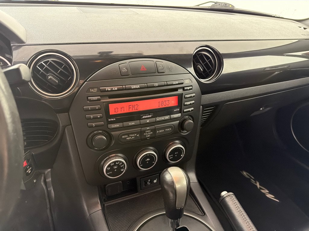 Used 2013 MAZDA MX-5 Miata Grand Touring RWD image 20