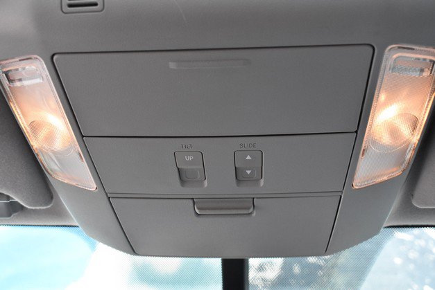 Used 2013 Toyota Tundra Platinum image 24