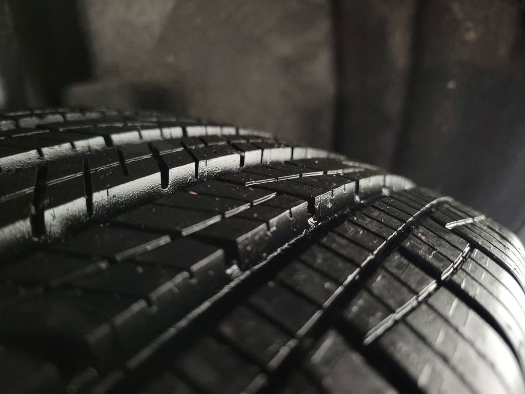 Used 2020 Volkswagen Tiguan S image 13