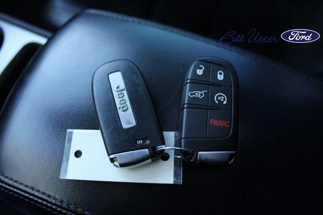 Used 2018 Jeep Grand Cherokee Altitude image 26