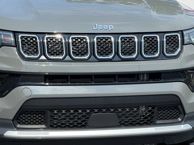 Used 2023 Jeep Compass Limited AWD/4WD image 41