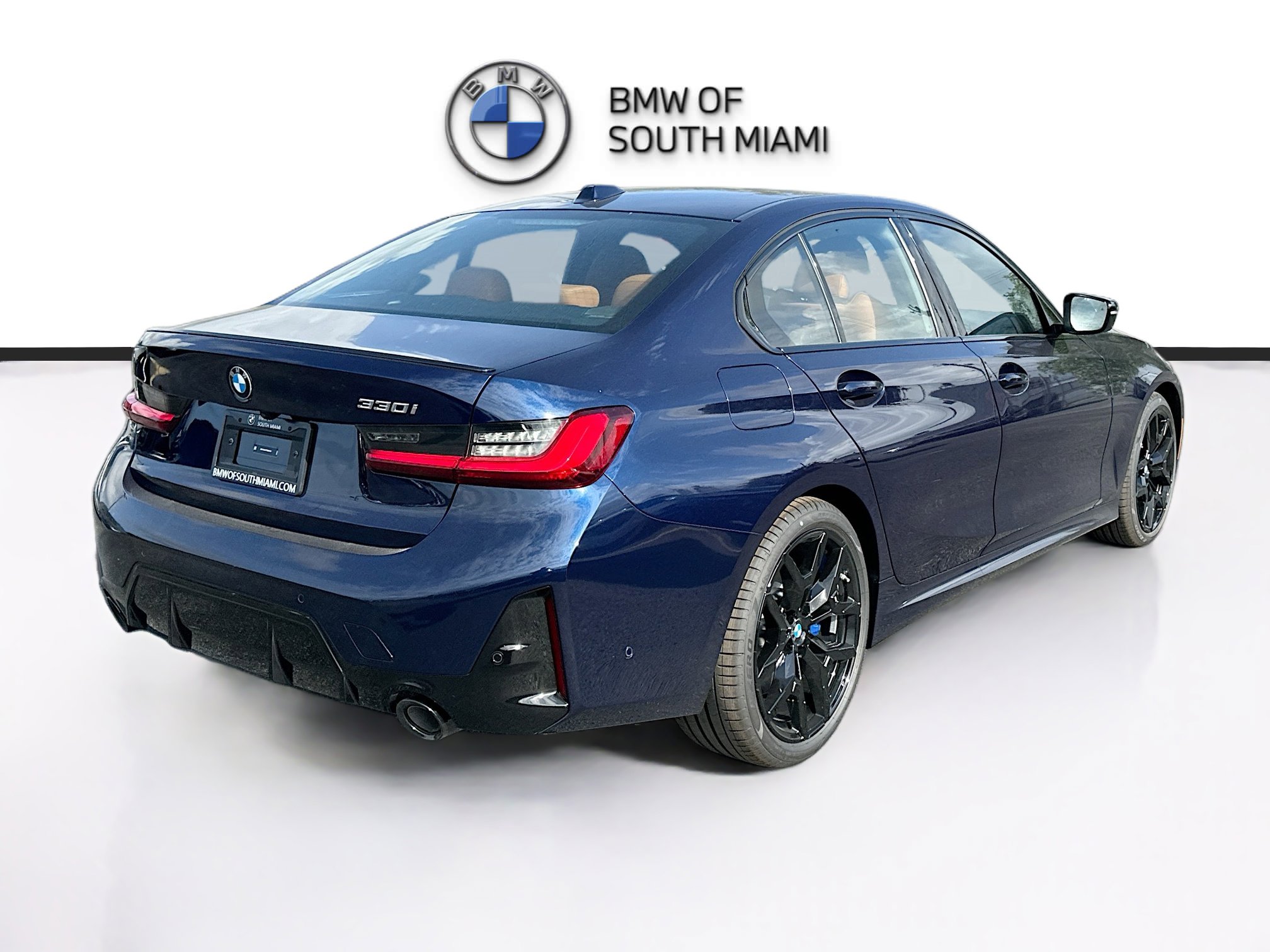 New 2026 BMW 330i Sedan w/ M Sport Package RWD image 6