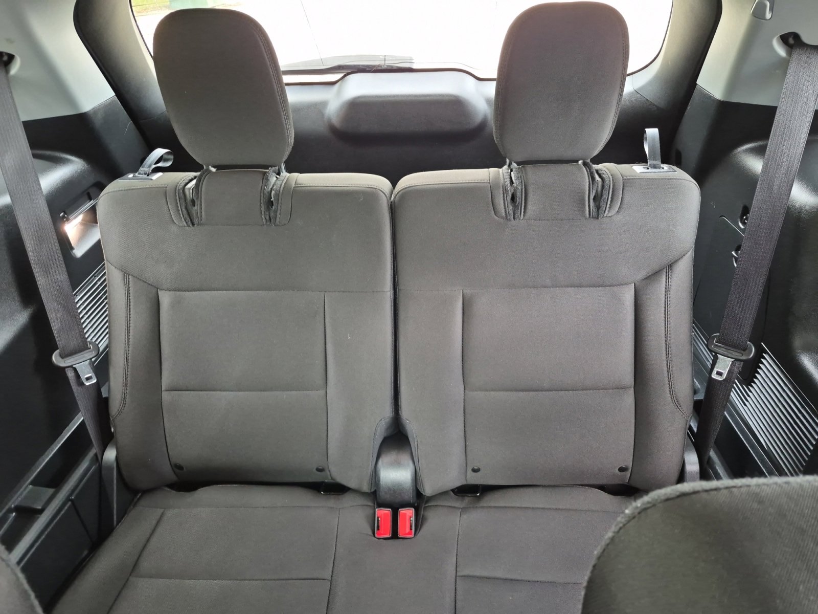Used 2024 Ford Explorer XLT image 24