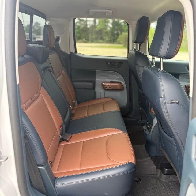 Used 2022 Ford Maverick Lariat w/ Lariat Luxury Package FWD image 16