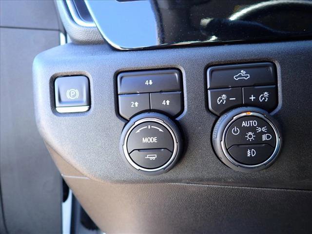 Used 2024 Chevrolet Silverado 2500 LT image 17