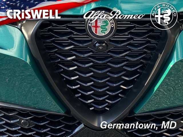 New 2025 Alfa Romeo Tonale w/ Premium Package image 11