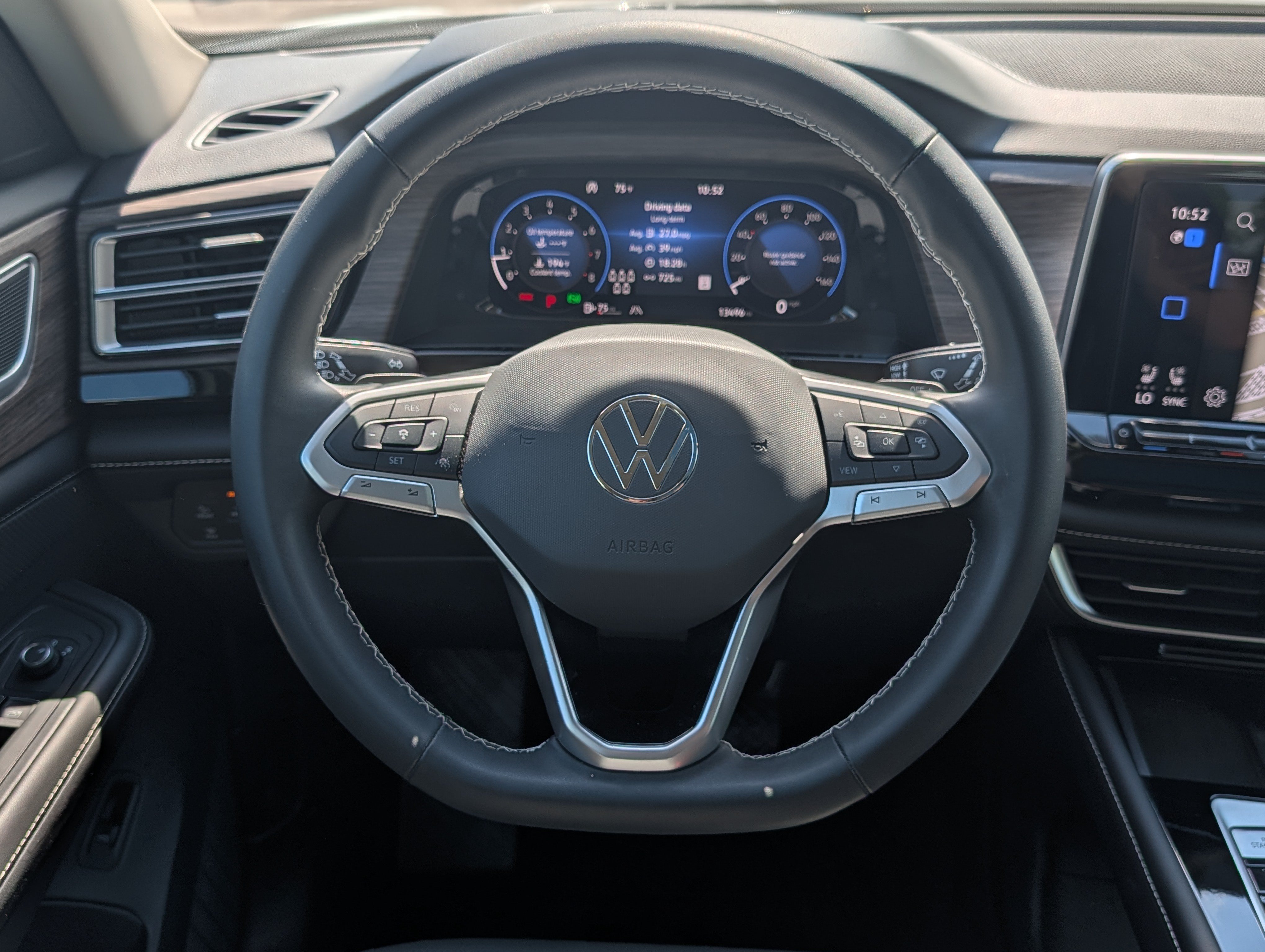 Certified 2024 Volkswagen Atlas SEL AWD/4WD image 19