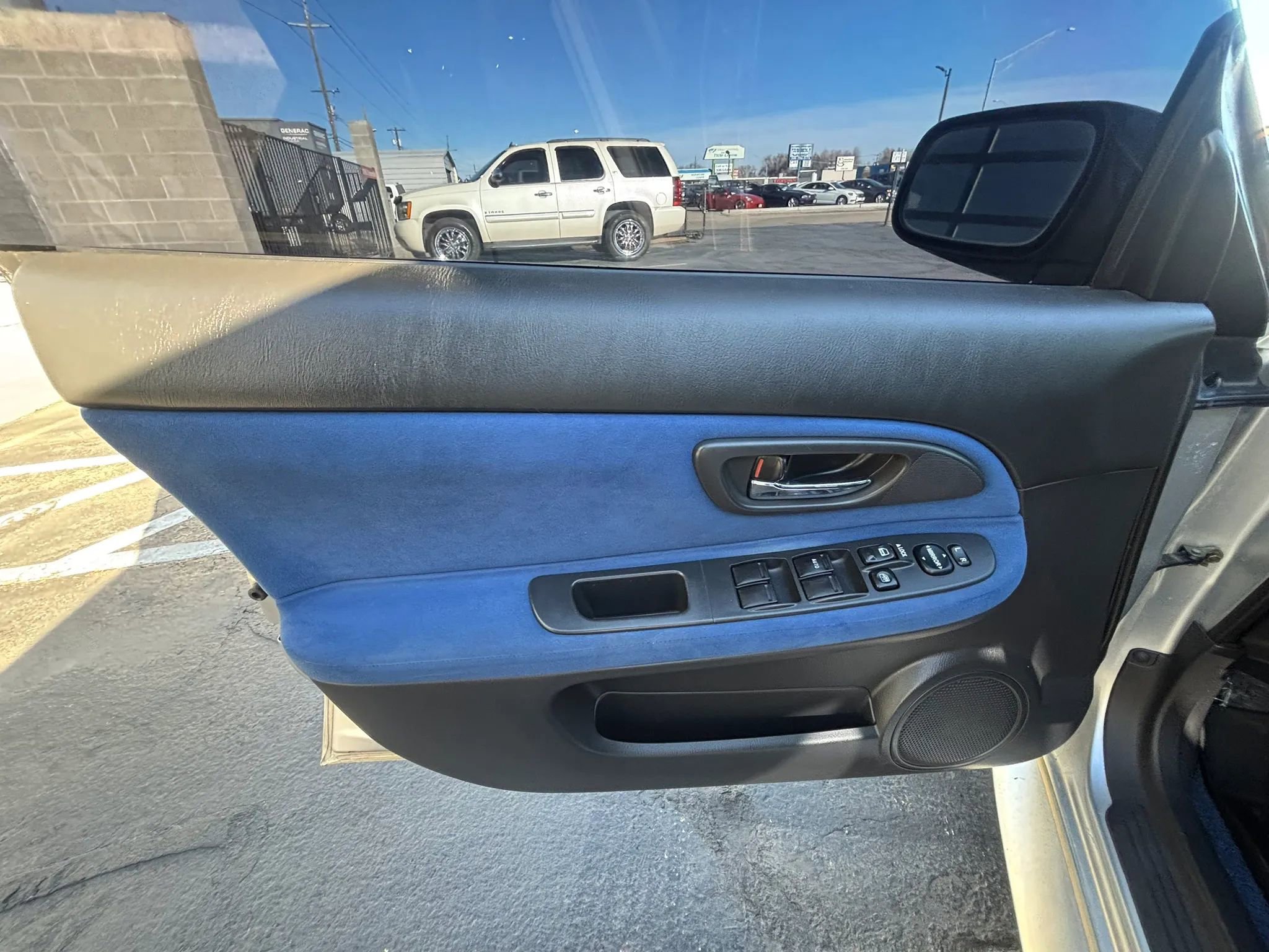 Used 2005 Subaru Impreza WRX STI AWD/4WD image 11
