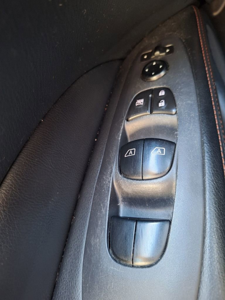 Used 2020 Nissan Pathfinder SV w/ Rock Creek Edition image 18