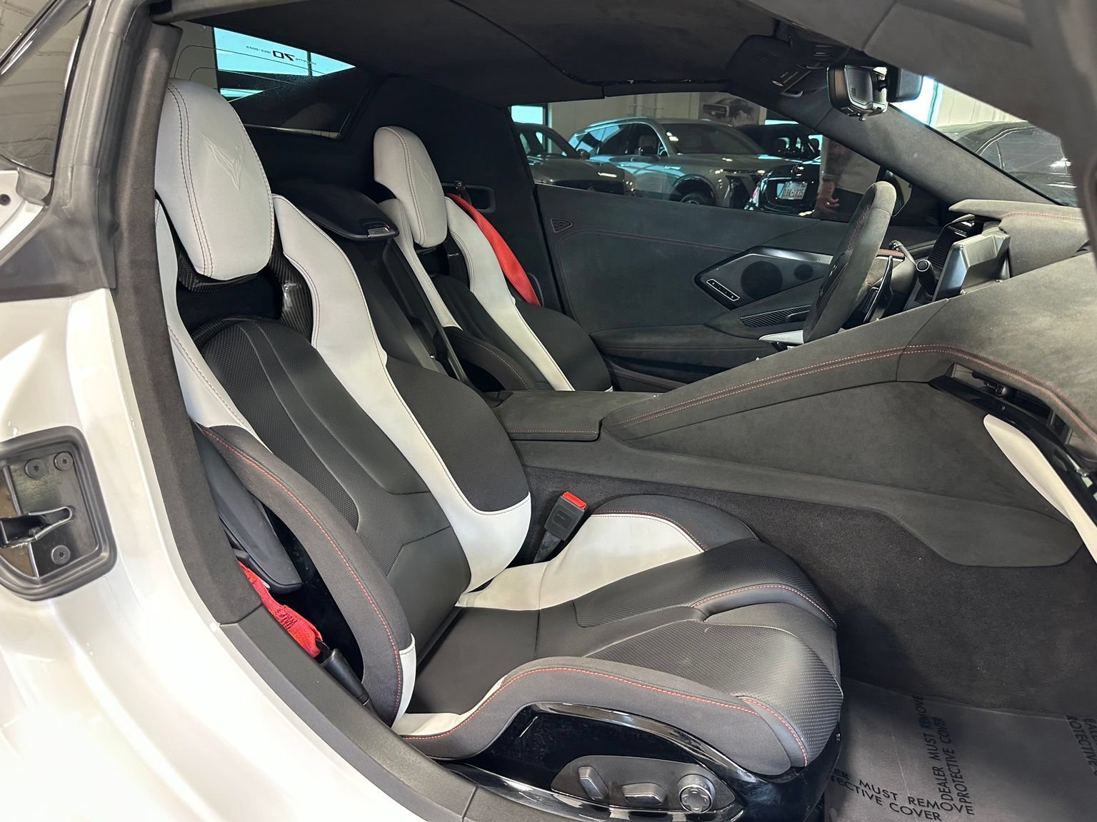 Used 2023 Chevrolet Corvette Stingray Premium Conv w/ Z51 Performance Package RWD image 45