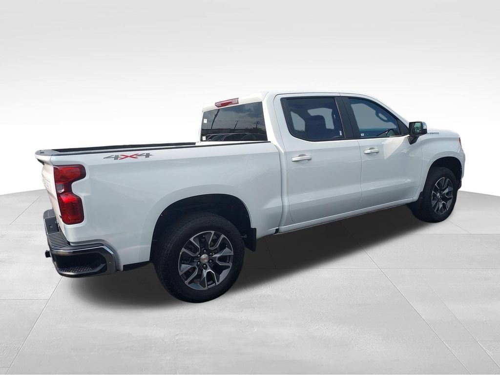 Used 2025 Chevrolet Silverado 1500 LT AWD/4WD image 5
