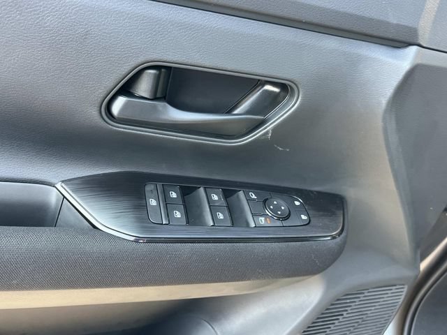 New 2026 Nissan Kicks S FWD image 21