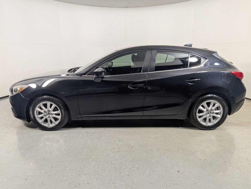 Used 2014 MAZDA MAZDA3 i Touring w/ Technology Package image 4