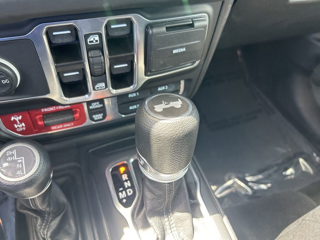 Certified 2025 Jeep Wrangler Unlimited Rubicon image 13