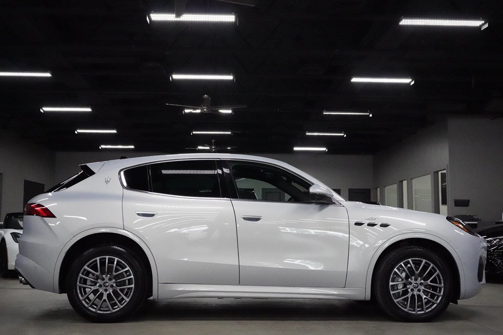 Used 2023 Maserati Grecale GT AWD/4WD image 6