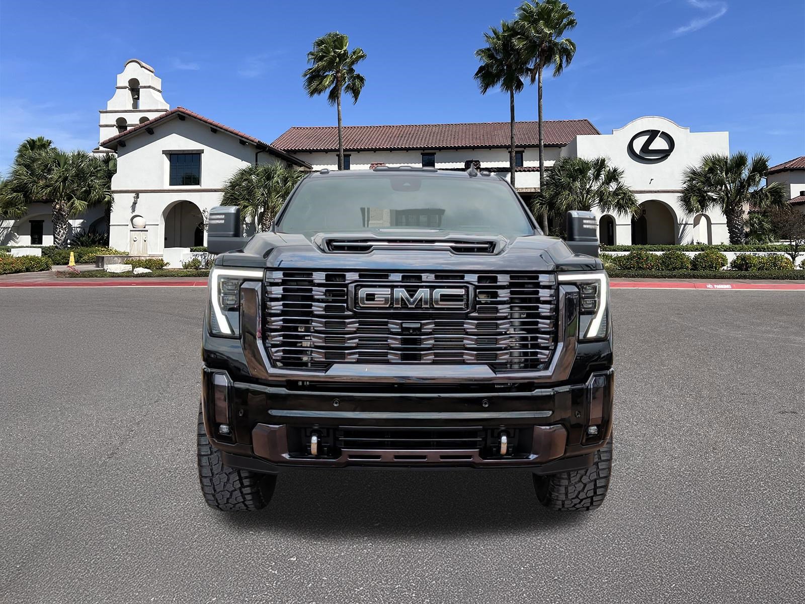 Used 2024 GMC Sierra 2500 Denali Ultimate image 6