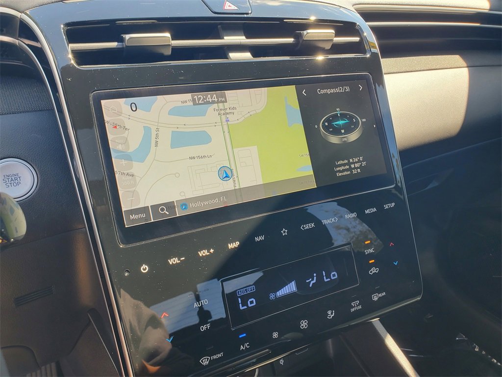 Used 2022 Hyundai Santa Cruz Limited image 28