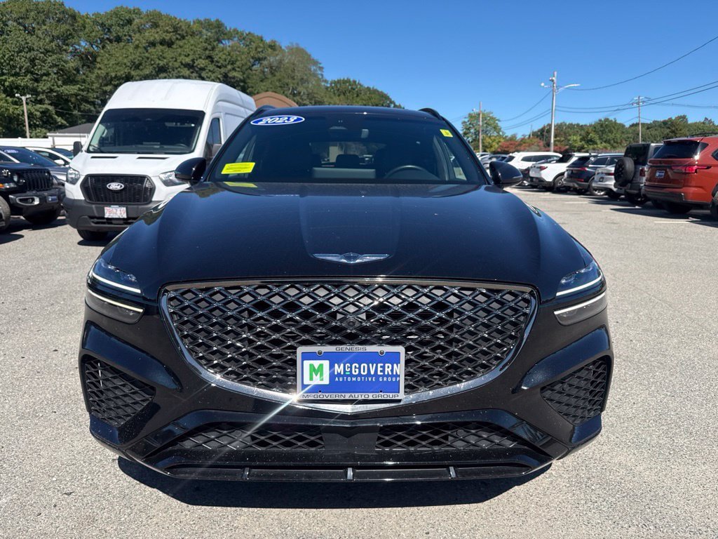 Used 2023 Genesis GV70 2.5T w/ Sport Prestige Package AWD/4WD image 3