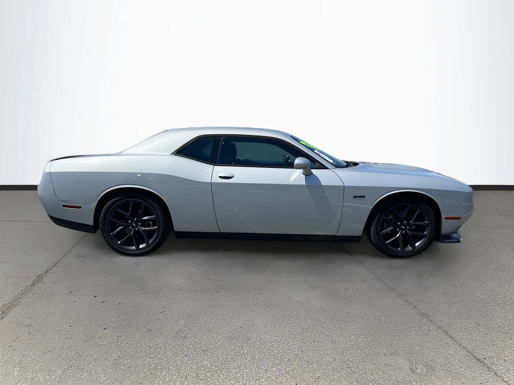 Used 2023 Dodge Challenger R/T w/ Blacktop Package image 8