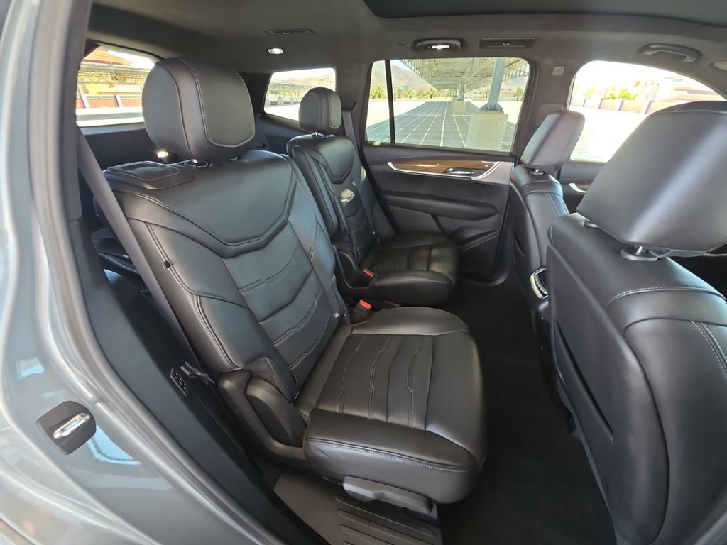 Certified 2023 Cadillac XT6 Sport w/ Platinum Package AWD/4WD image 28