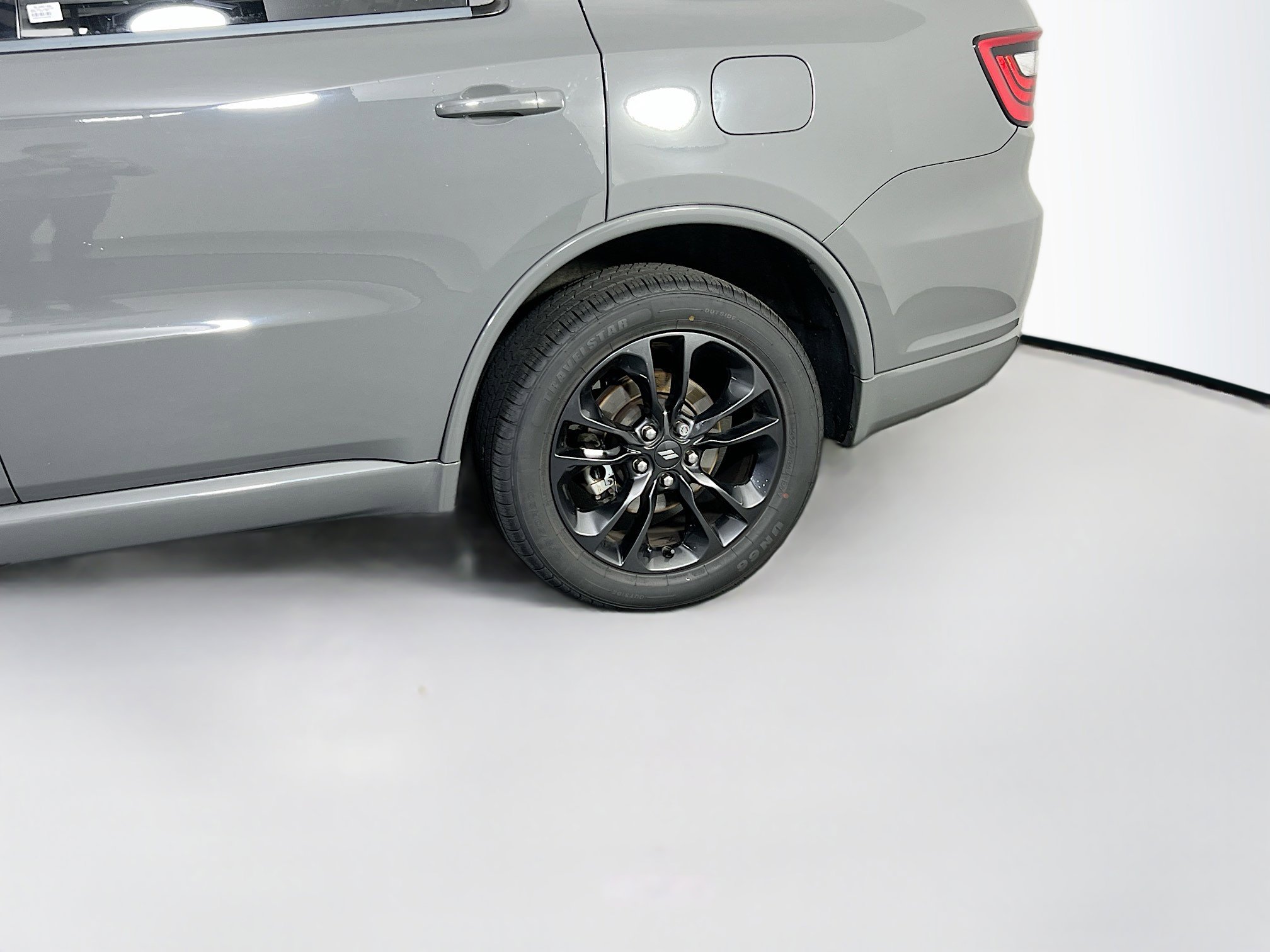 Used 2022 Dodge Durango GT image 31