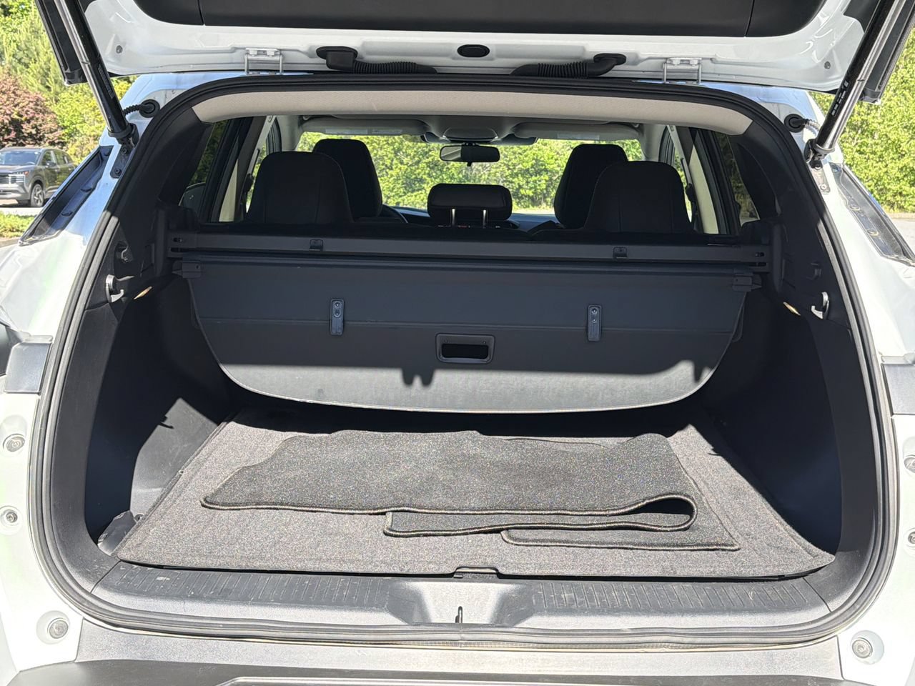 Used 2025 Nissan Murano SV w/ Cargo Package AWD/4WD image 24