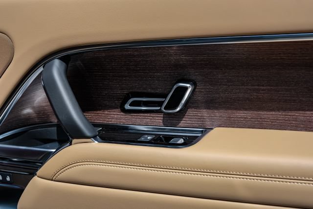 New 2026 Land Rover Range Rover SE AWD/4WD image 58