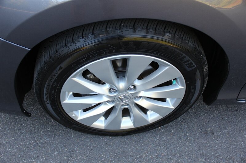 Used 2015 Honda Accord EX-L image 19