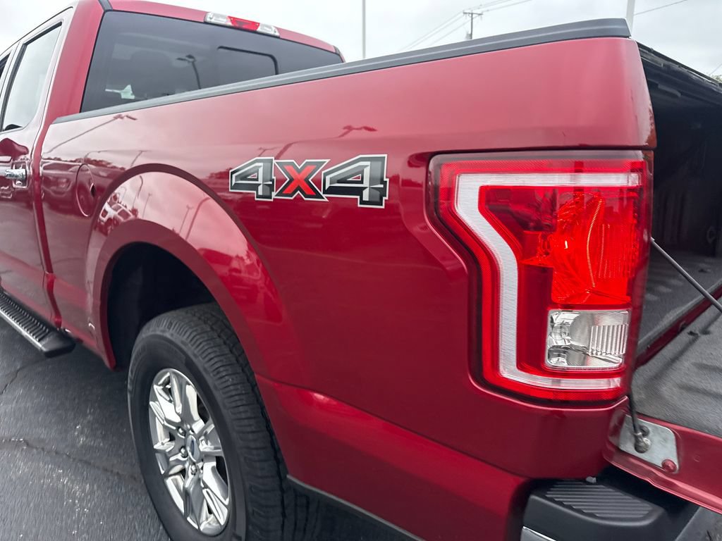 Used 2017 Ford F150 XLT w/ Equipment Group 302A Luxury AWD/4WD image 13