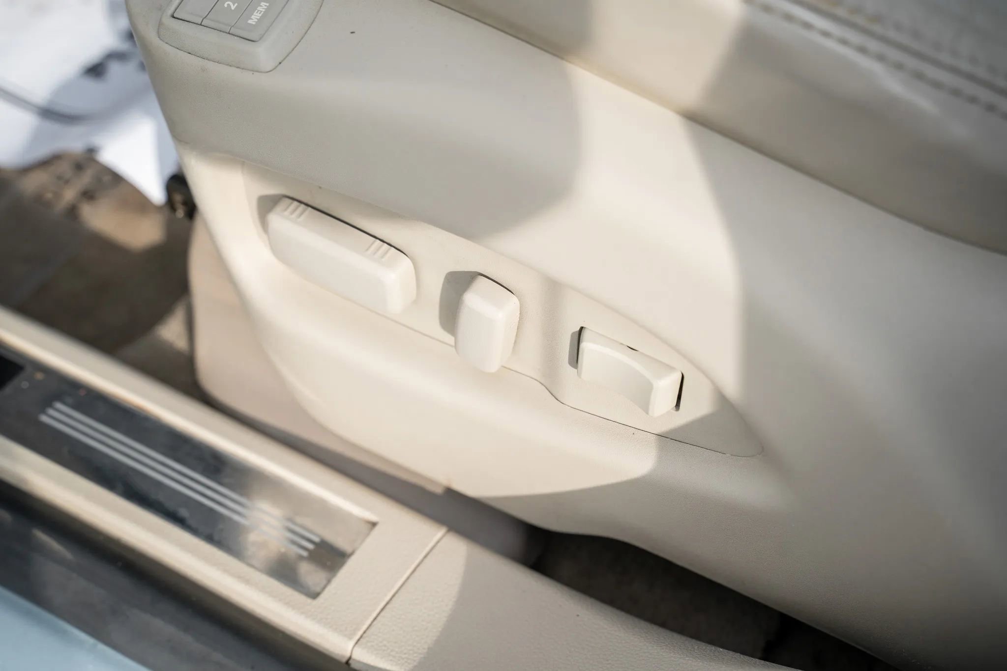 Used 2011 Cadillac SRX Performance image 15