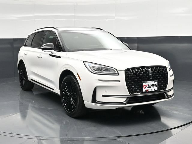 Used 2023 Lincoln Corsair Reserve w/ Equipment Group 202A AWD/4WD image 6