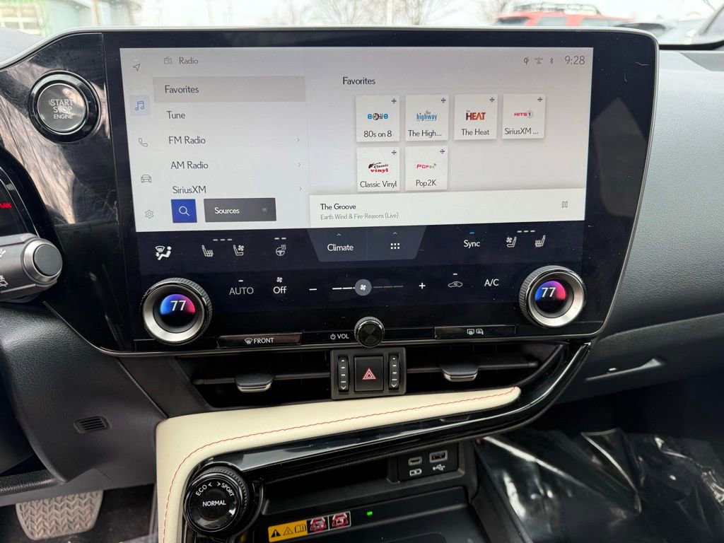 Used 2022 Lexus NX 350 AWD image 12