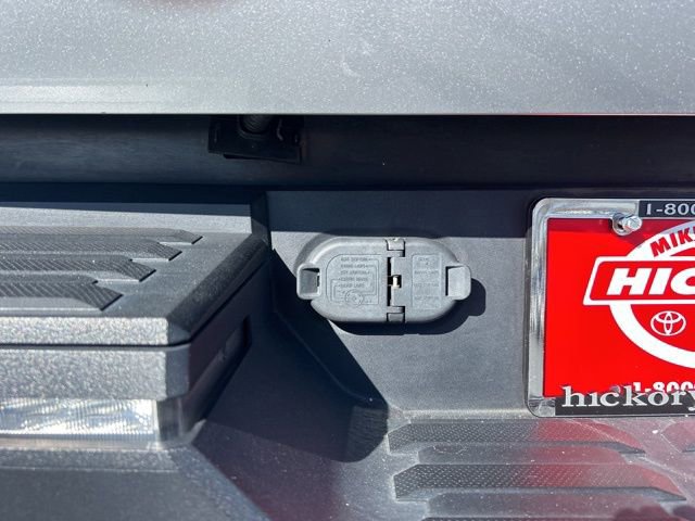 Used 2023 Toyota Tundra Platinum w/ Advanced Package image 7