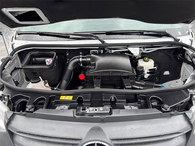 Used 2023 Mercedes-Benz Sprinter 144 Cargo image 32