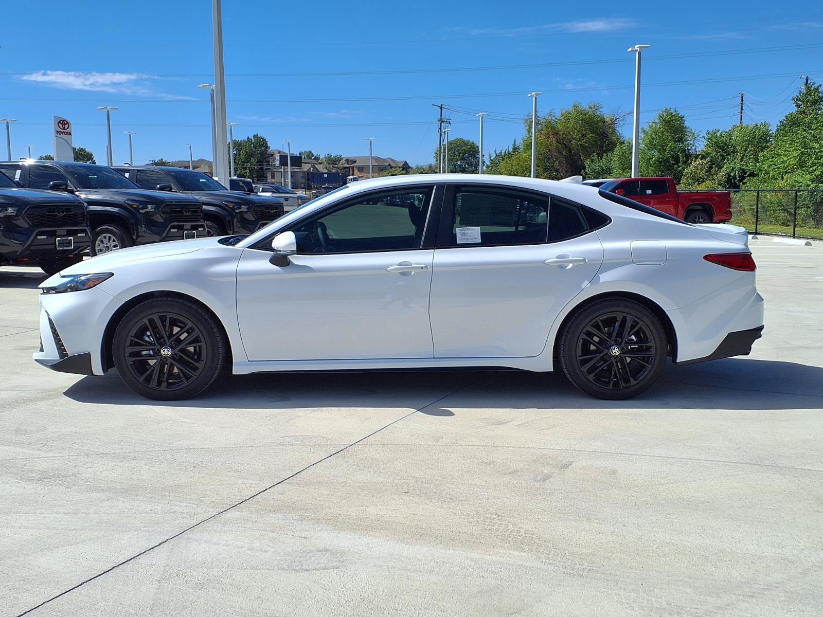 New 2026 Toyota Camry SE w/ Convenience Package FWD image 6
