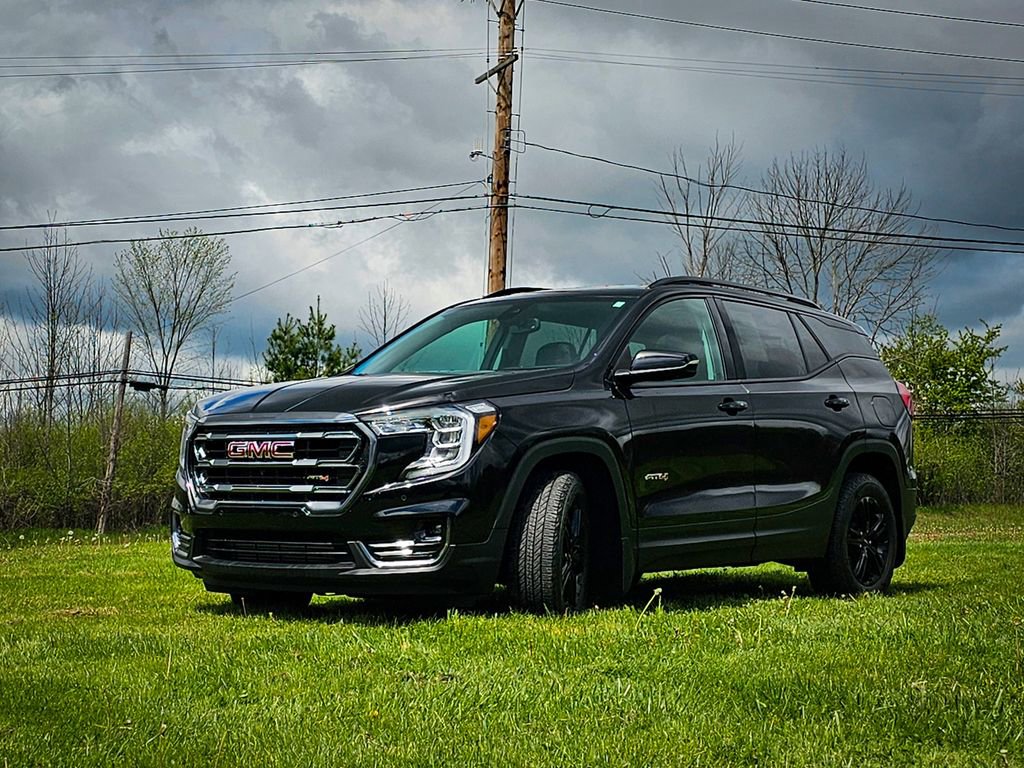 Certified 2022 GMC Terrain AT4 w/ Tech Package AWD/4WD image 7