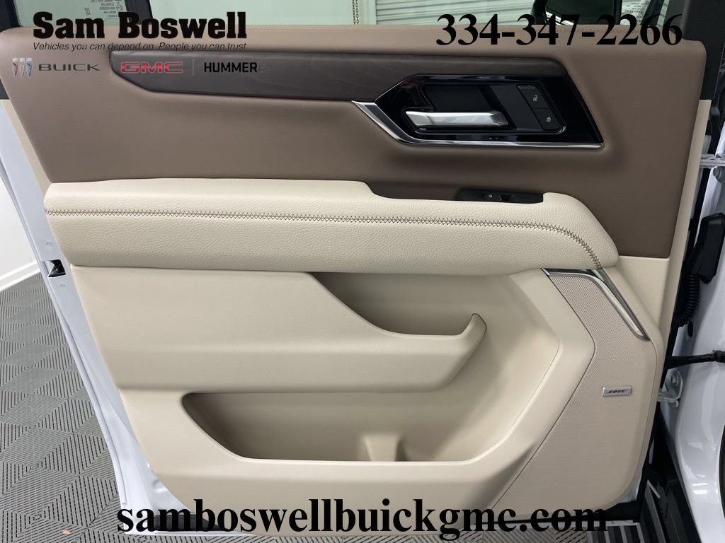 New 2026 GMC Yukon XL Denali w/ Denali Reserve Package RWD image 31