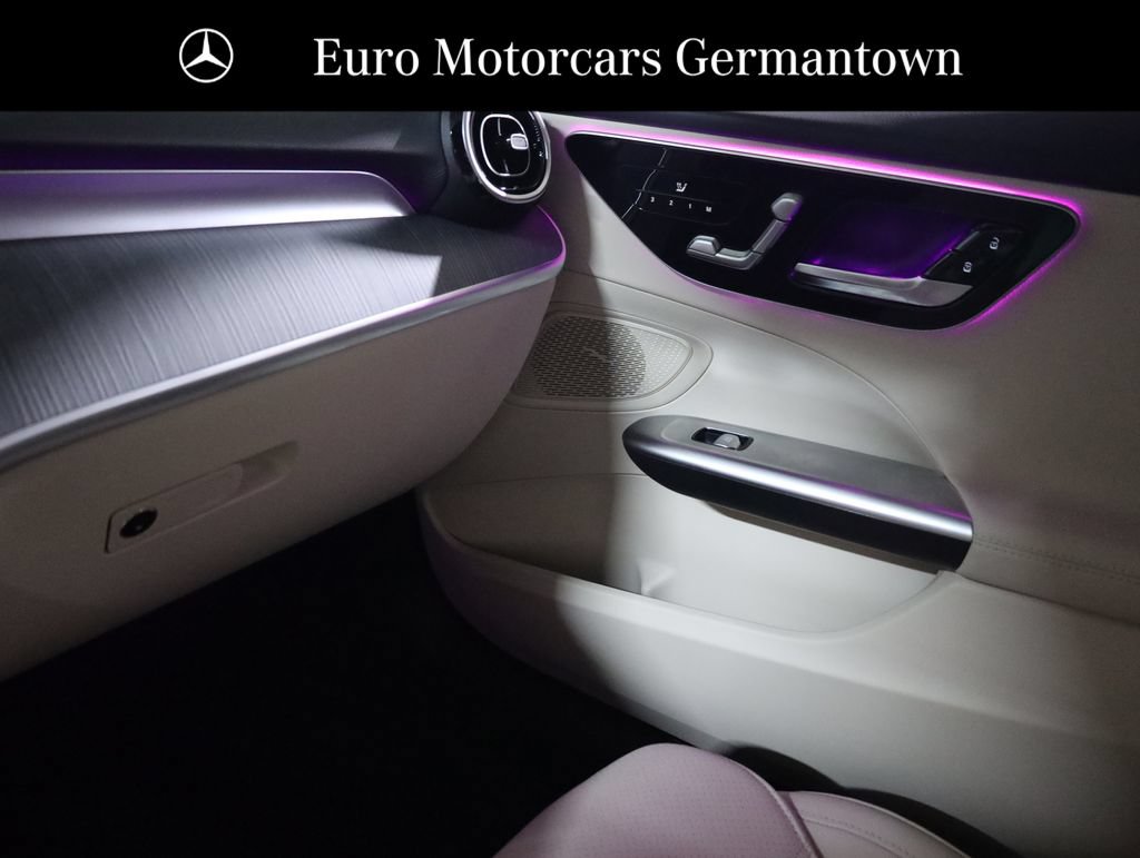 Used 2026 Mercedes-Benz C 300 4MATIC Sedan image 21