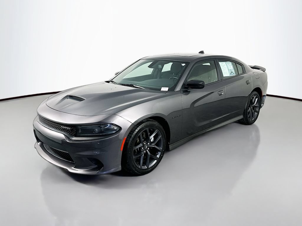 Used 2022 Dodge Charger R/T w/ Blacktop Package RWD image 3