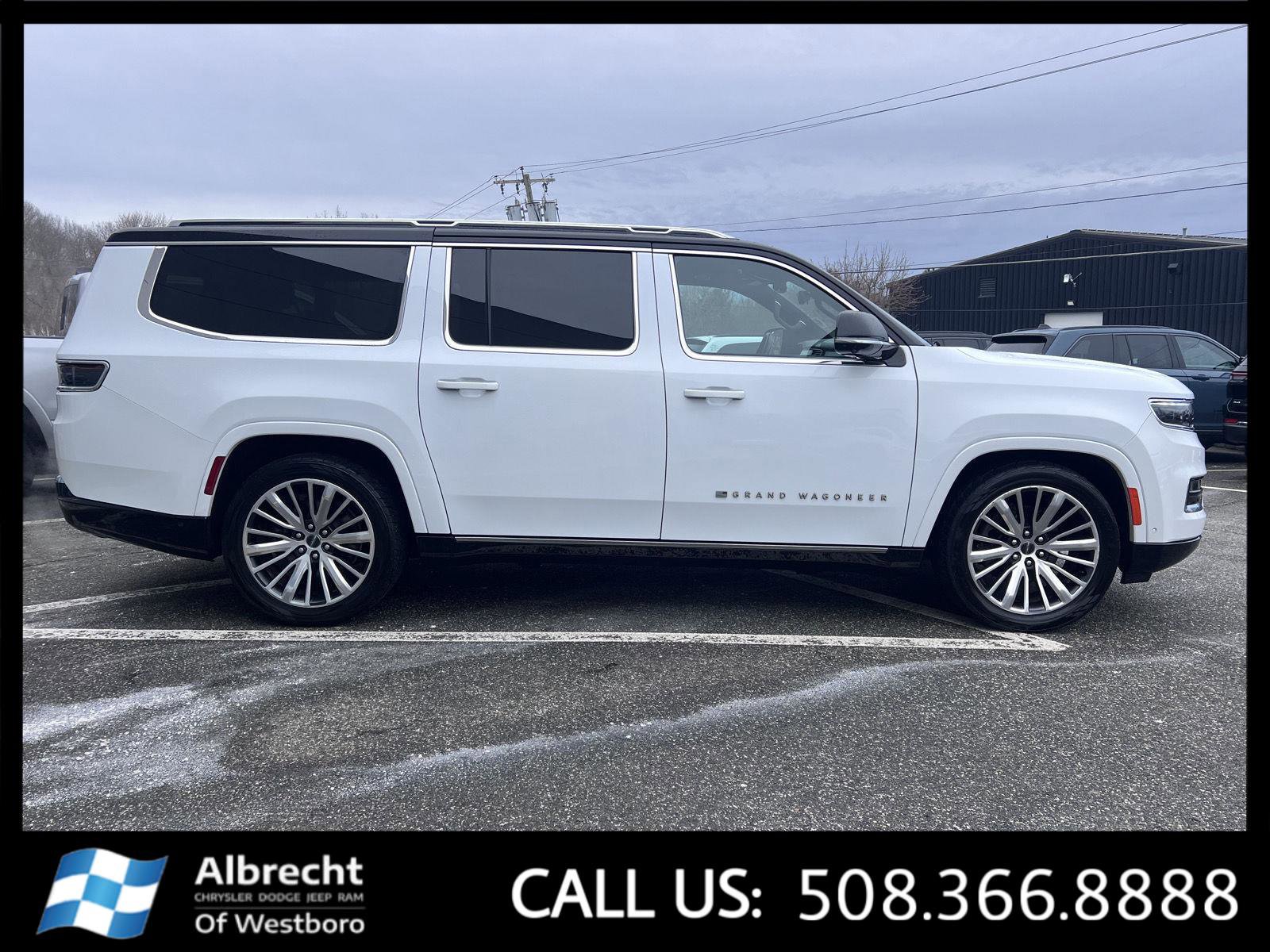 Used 2024 Jeep Grand Wagoneer L Series III image 6