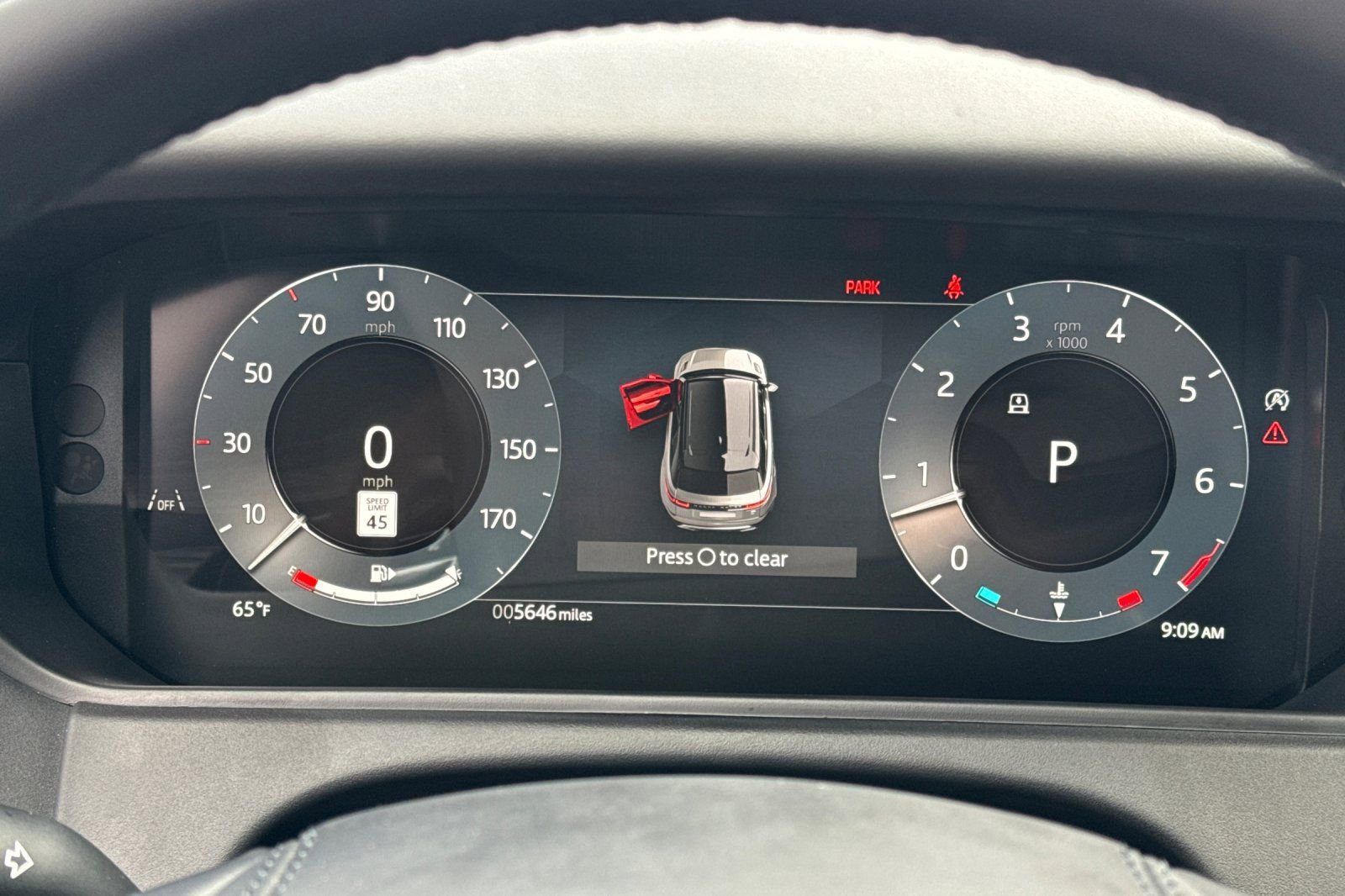 Used 2026 Land Rover Range Rover Velar Dynamic SE image 30