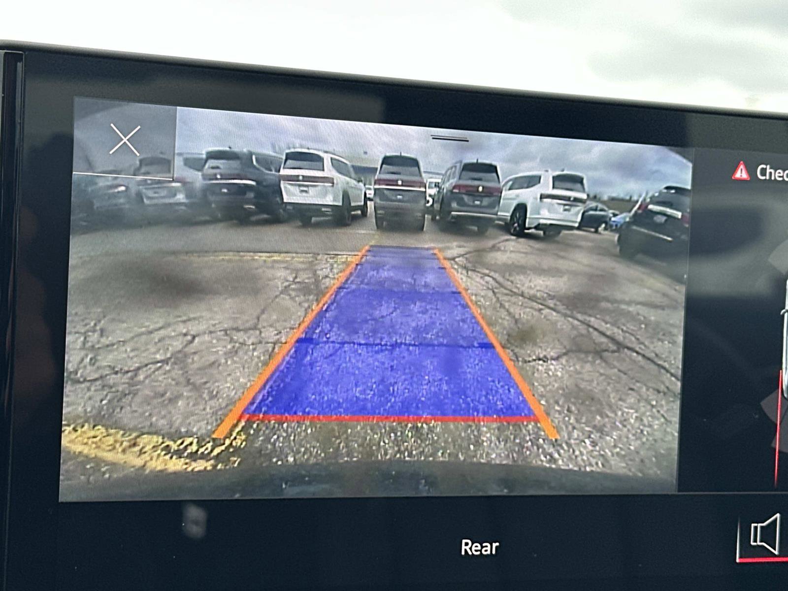 Used 2023 Audi A4 2.0T Premium w/ Convenience Package image 27