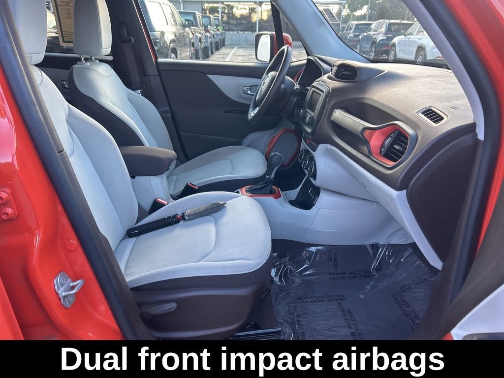 Used 2017 Jeep Renegade Latitude w/ Safety & Security Group image 22