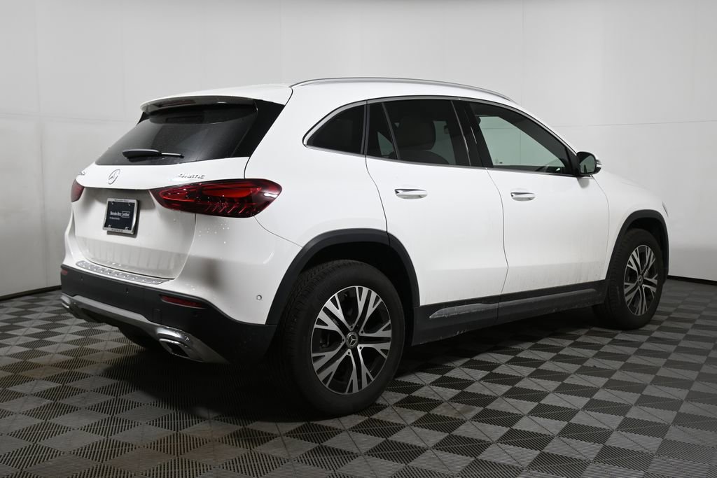 Used 2026 Mercedes-Benz GLA 250 4MATIC image 10